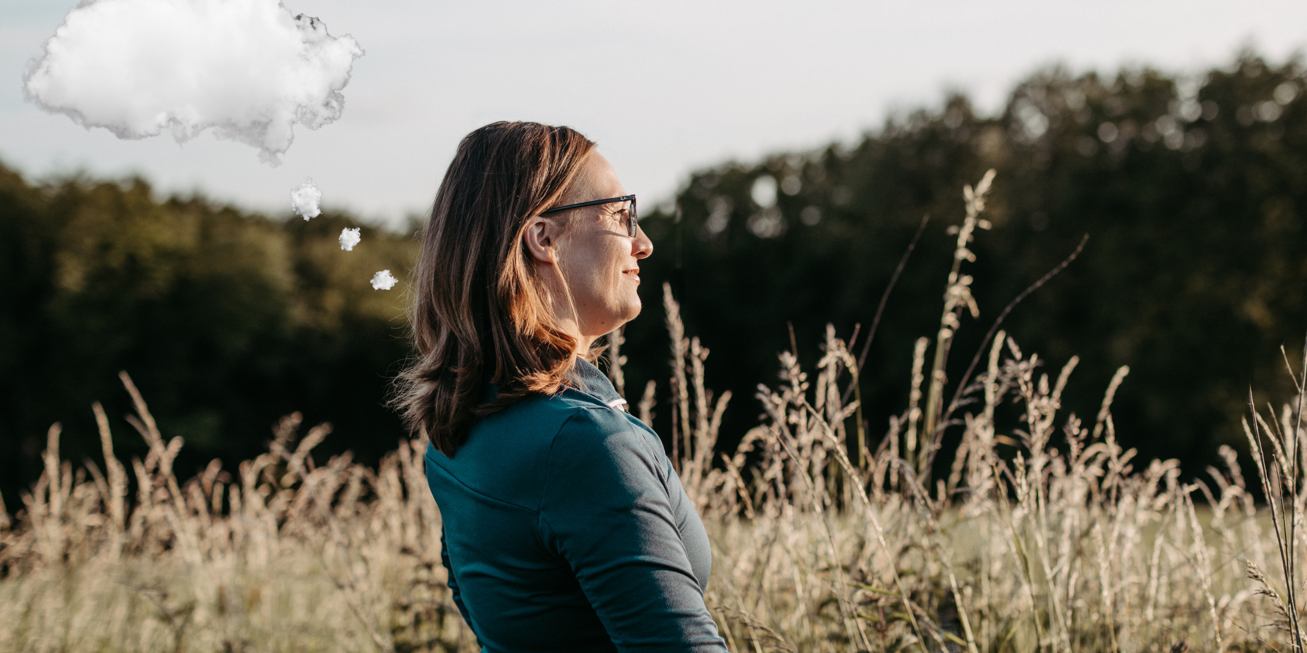 Coach Christiane Kaiser unterbricht beim Blick in die Weite ihr Gedankenkarussell